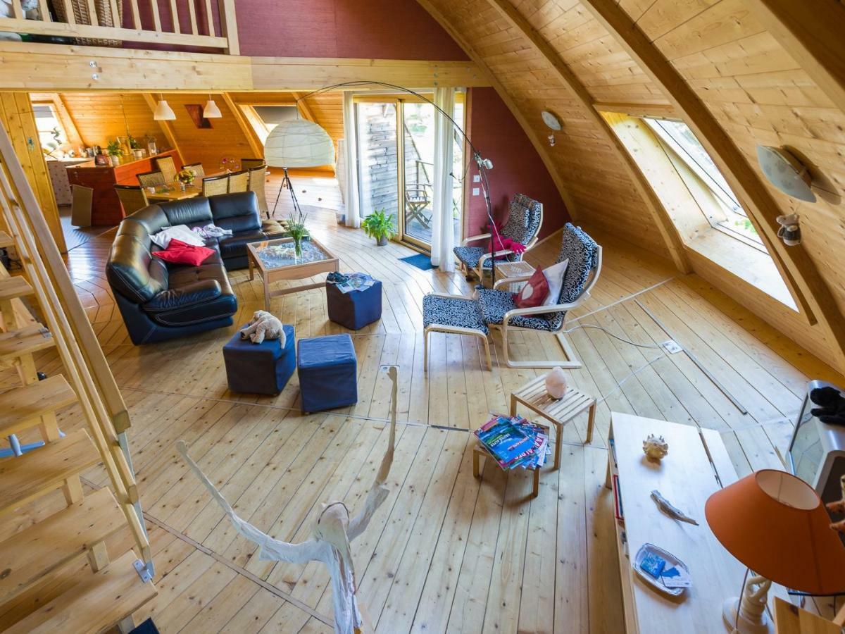 Au-Dela Des Nuages, Maison D'Hotes Insolite & Spa Aubessagne Ngoại thất bức ảnh